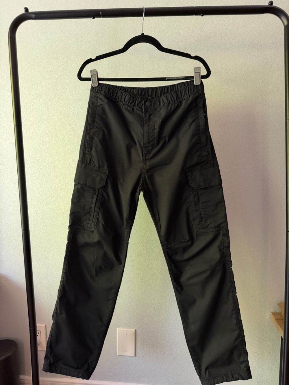H&M Men's Black Ripstop Cargo Pants